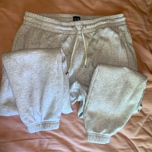 GAP sweatpants grey